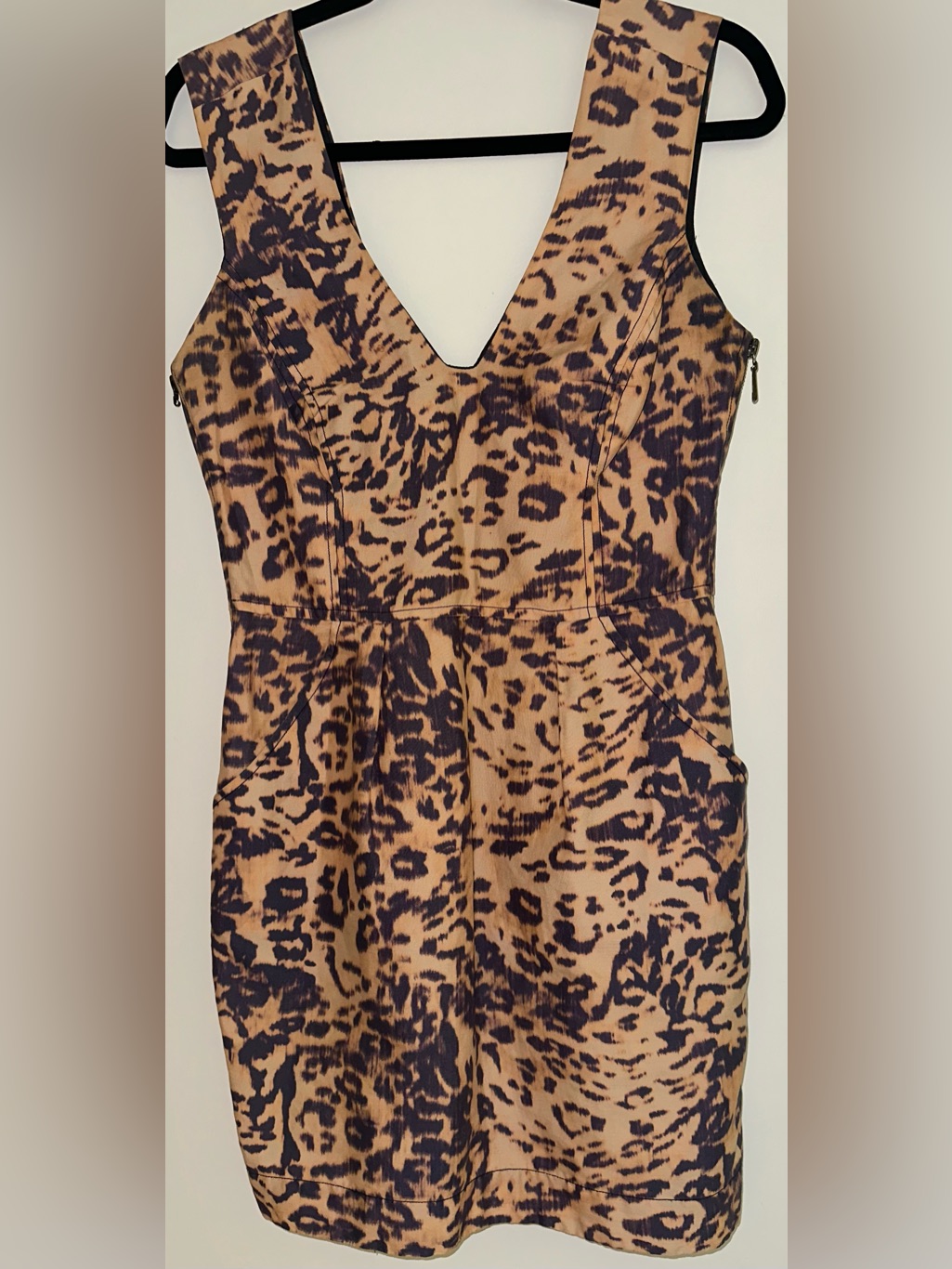 Animale Brasil Leopard Print V-Neck Bodycon Dress - Tan & Dark Brown M
